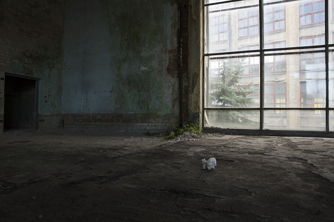 Skats no izrādes "Mana sirds ir tukša kā spogulis – Rīgas epizode" // Foto – Gian Maria Tossati